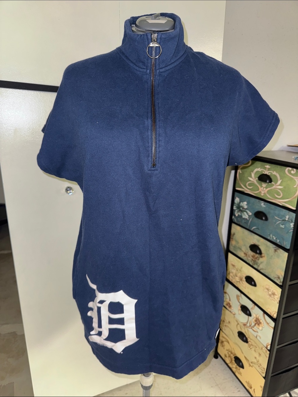 DKNY Offivial MLB Wea Navy Short-Sleeve Half-Zip Swim Coverup with White Graphic